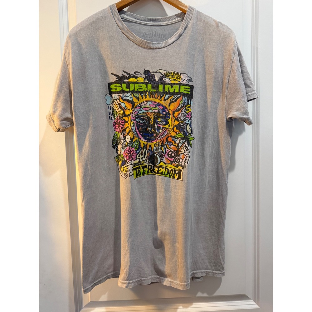 Sublime 40oz to Freedom Sun Graphic T-Shirt Washed Gray Small‎